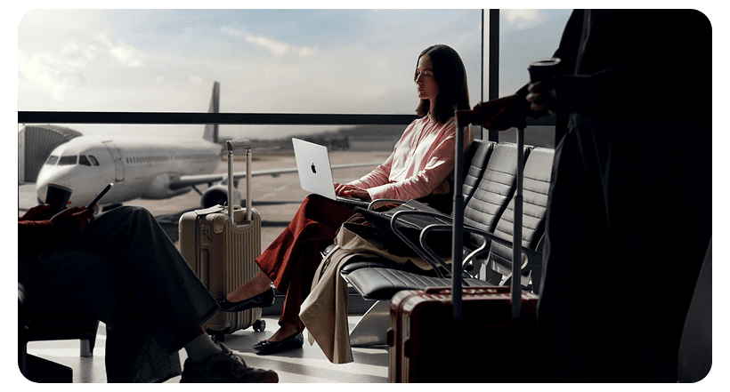 Apple-MacBook-Pro-14-2025-15