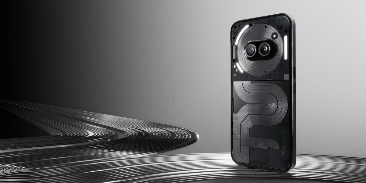 kompaniya-nothing-predstavila-phone-2a-plus-01