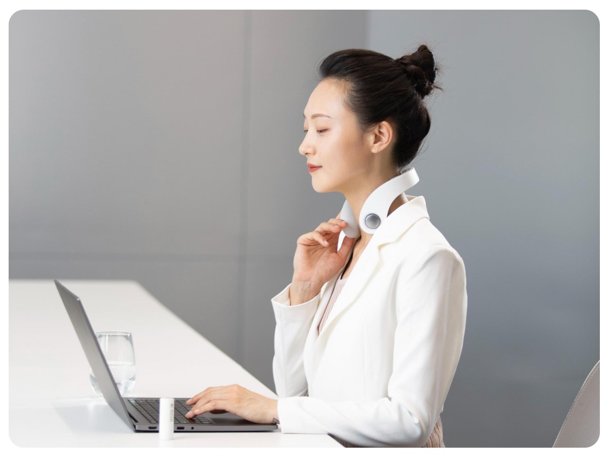 Jeeback-G5-Neck-Massager-02